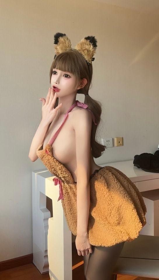 [微密圈]无欲无求的推土君 – 红色战裙 [16P3V-396M]-2