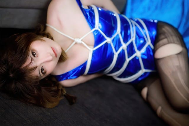 AT鲨 – NO.37 楼道里的黑丝 [44P-19MB]