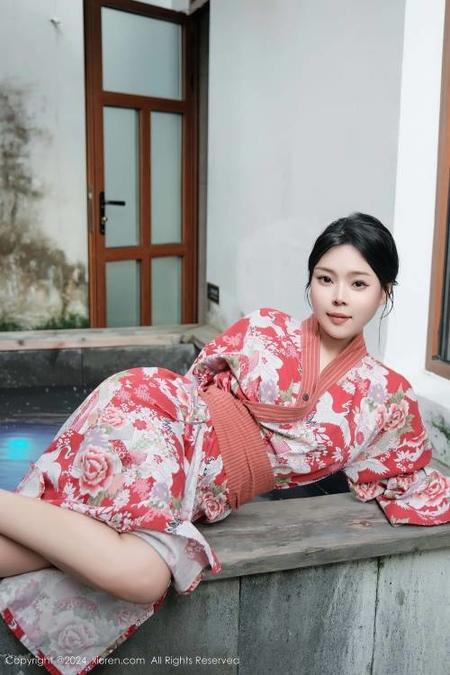 [Xiuren秀人网]2024.12.31 NO.9687 麦田[77+1P/810MB]