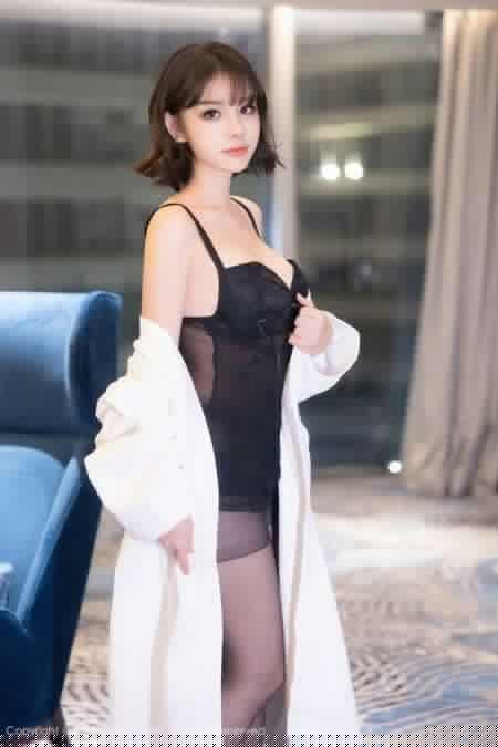 [Xiuren秀人网]2025.01.06 NO.9713 黎苏苏[78+1P/678MB]