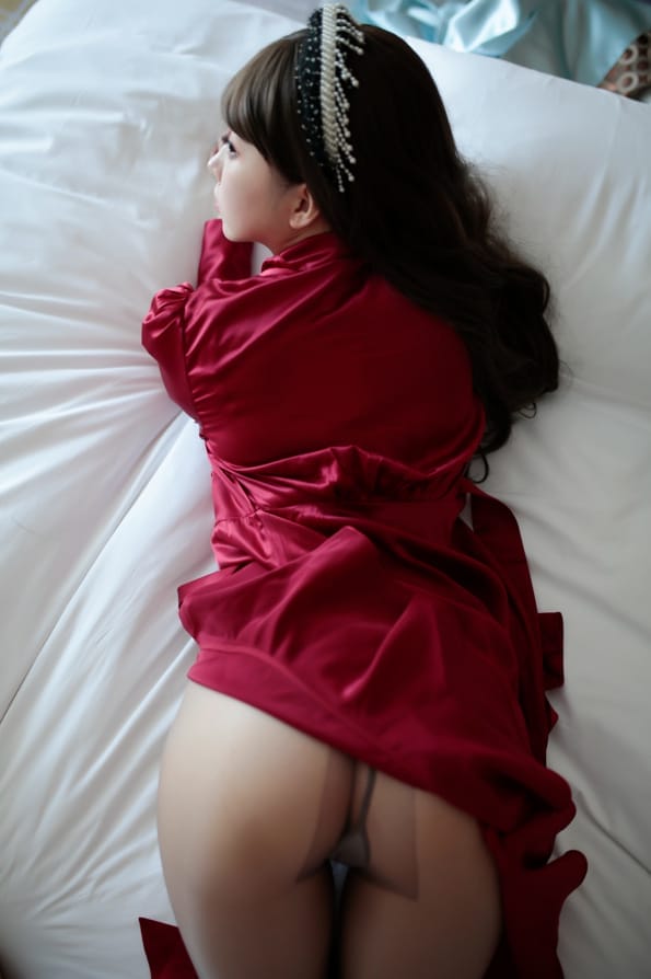 小女巫露娜 – NO.033 锡兰红茶[99P/613MB]