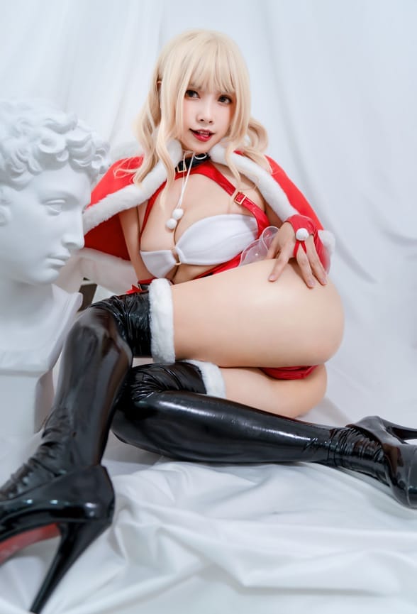 Neko薇薇 &#8211; NO.002 雪夜锦礼[32P/263MB]