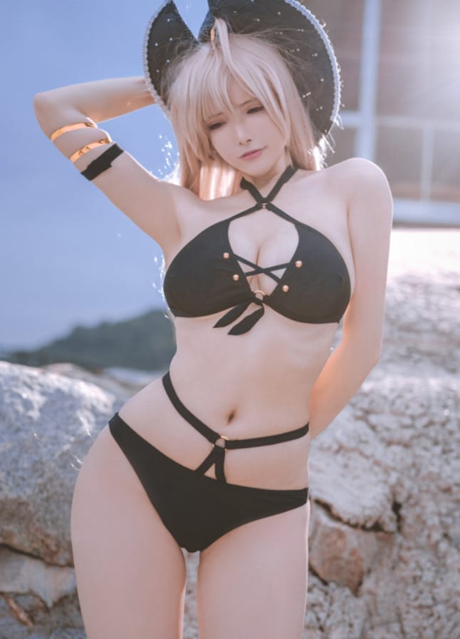 秋和柯基 &#8211; NO.032碧蓝航线[22P/226MB]