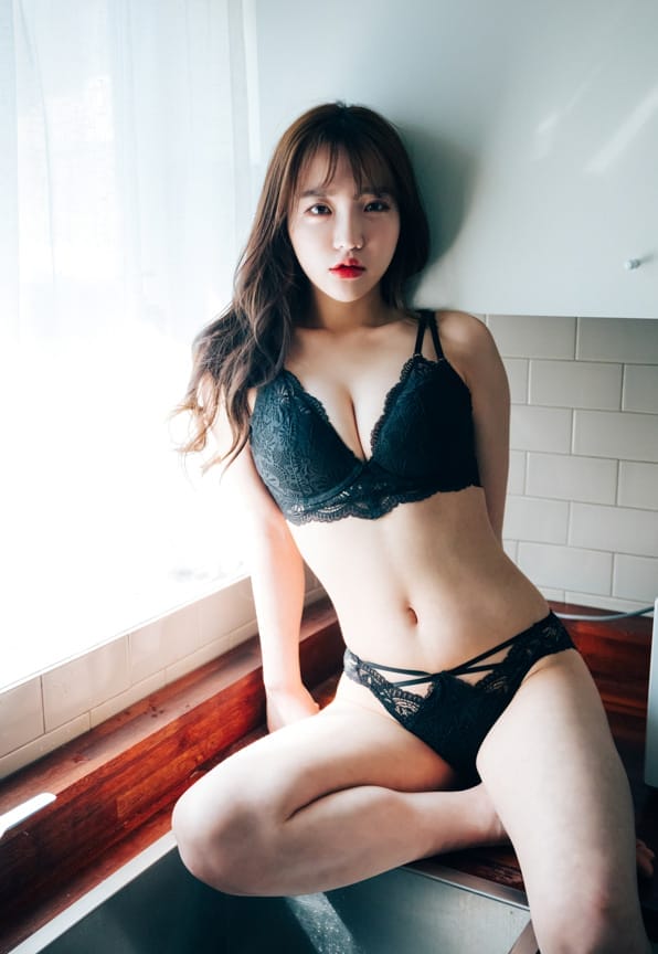 孫樂樂  – NO.031[Loozy] Maximum Vol.1 – Son Ye – Eun (손예은)[59P/656MB]