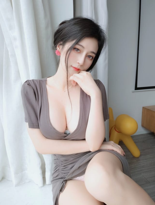 白银81 &#8211; NO.095 风情美妇[31P/91MB]