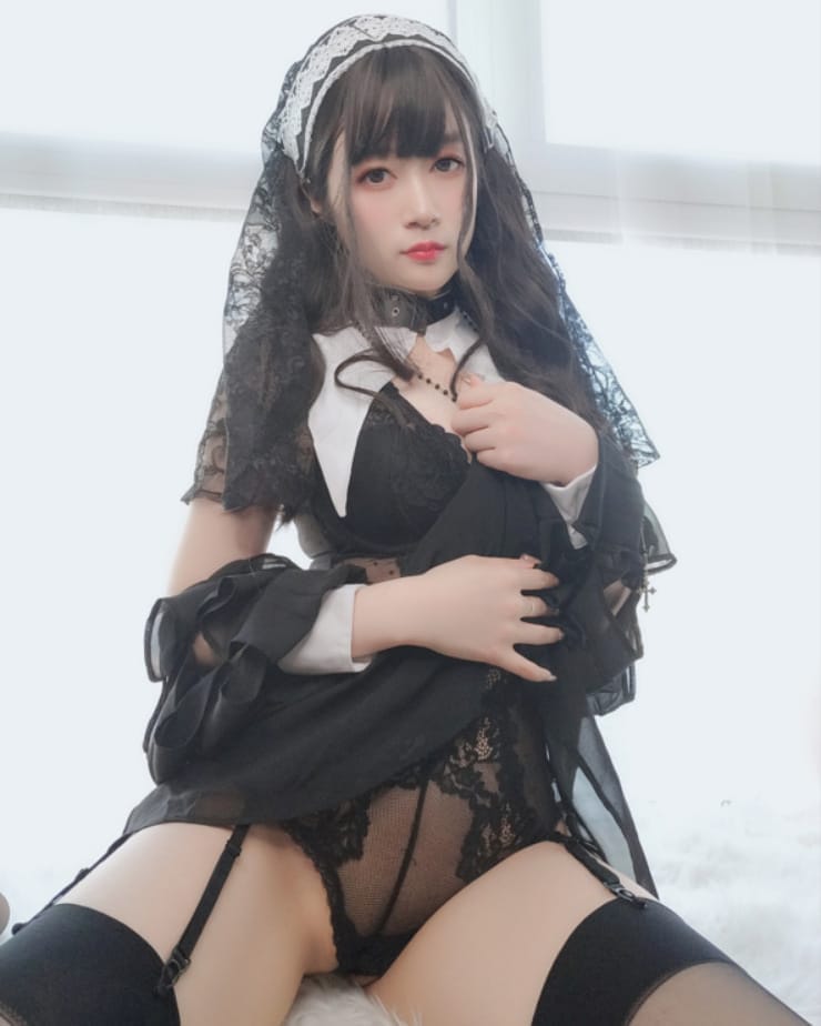 白银81 &#8211; NO.61 蕾丝修女[86P7V/833MB]
