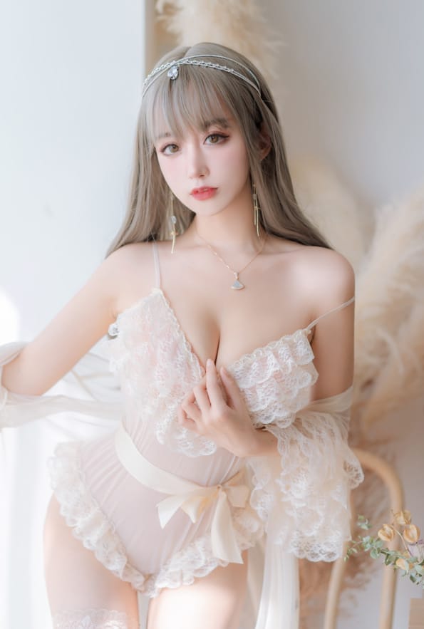 过期米线线喵 &#8211; NO.128凡尔赛公主[52P/79MB]