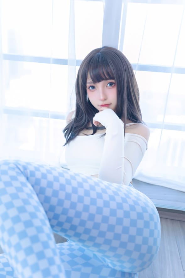神楽坂真冬 &#8211; NO.95 蓝白格[75P/172MB]