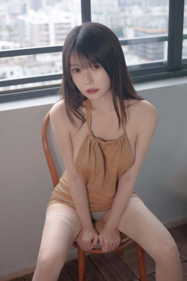 香草喵露露 – NO.046 杨枝甘露 露背裙裙[54P1V-1.08GB]