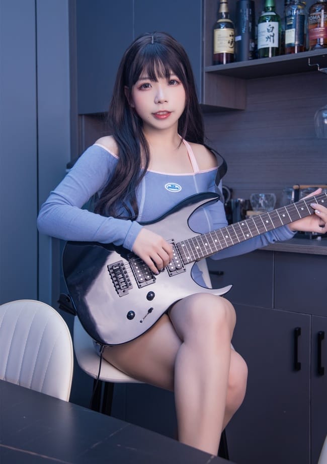 无颜小天使wy &#8211; NO.15 吉他妹妹2.0[25P-370MB]