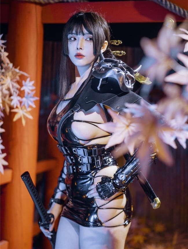 秋和柯基 – NO.100 艳忍 [67P2V-1.34GB]