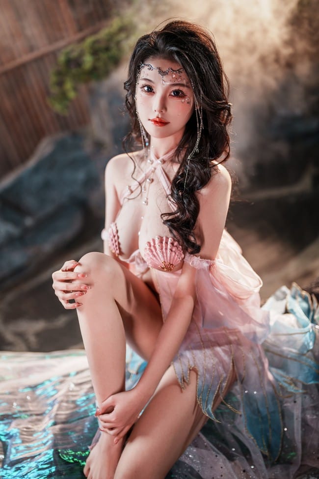 蜜汁猫裘 – NO.102 美人鱼[63P1V-2.33GB]