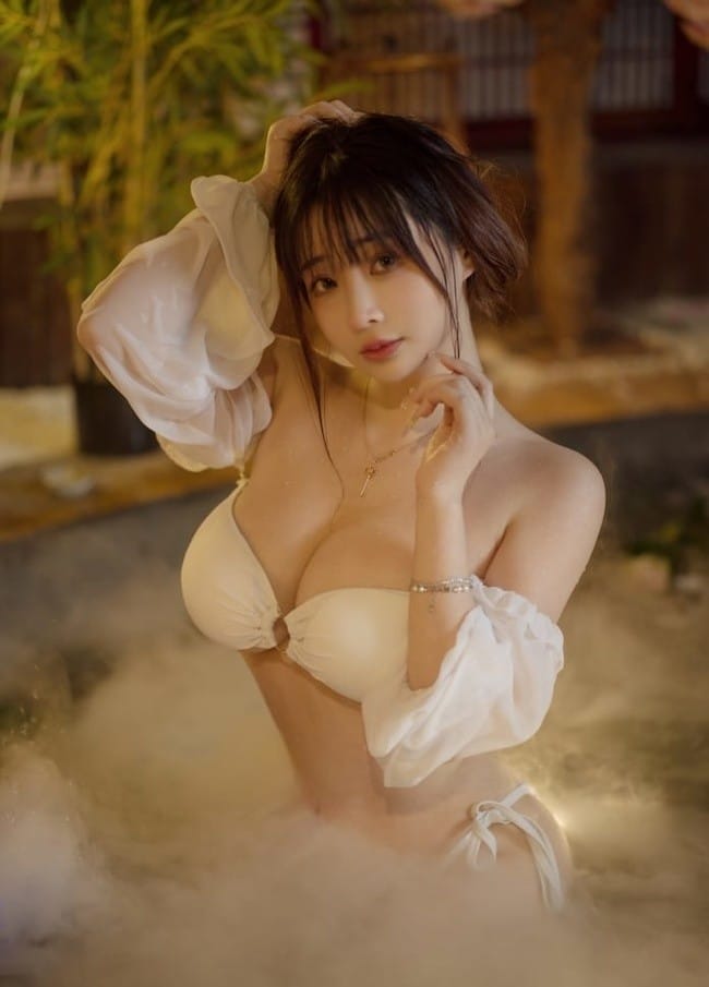 叉子宝宝 – NO.015 温泉 [53P-234M]