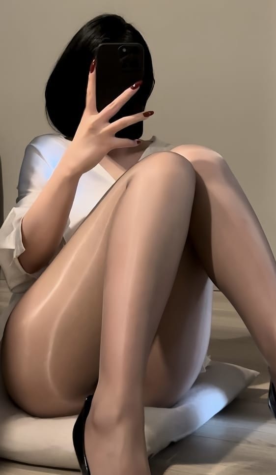 [微密圈]保守的二舅妈 &#8211; 性感粉色桃心 [15P-13M]
