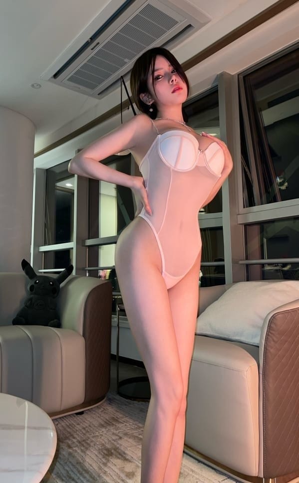 [微密圈]奔跑的晶螺儿 – 美丽小姐的睡衣[40P-167M]